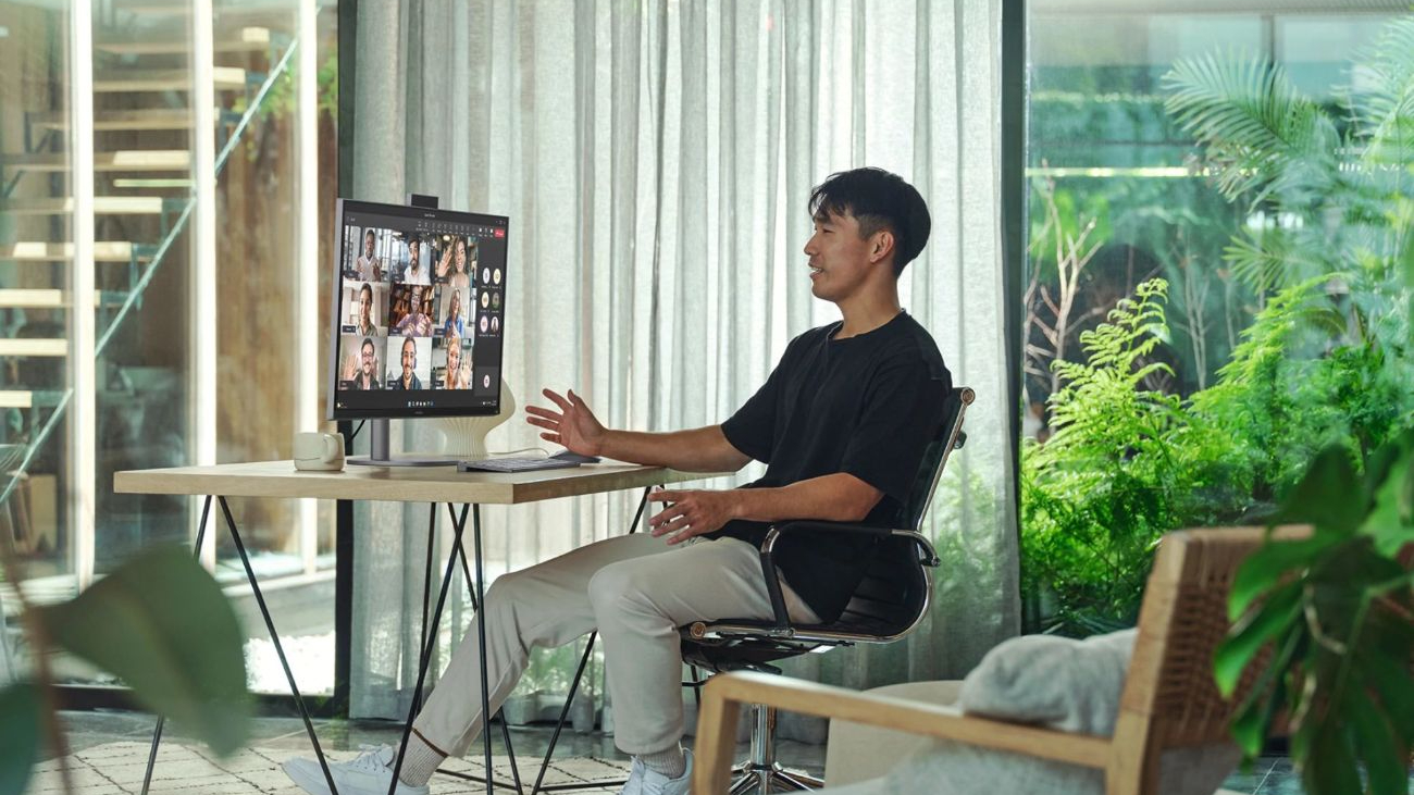 „HP“ paleidžia „OmniStudio X All-In-One“ (AIO) Indijoje