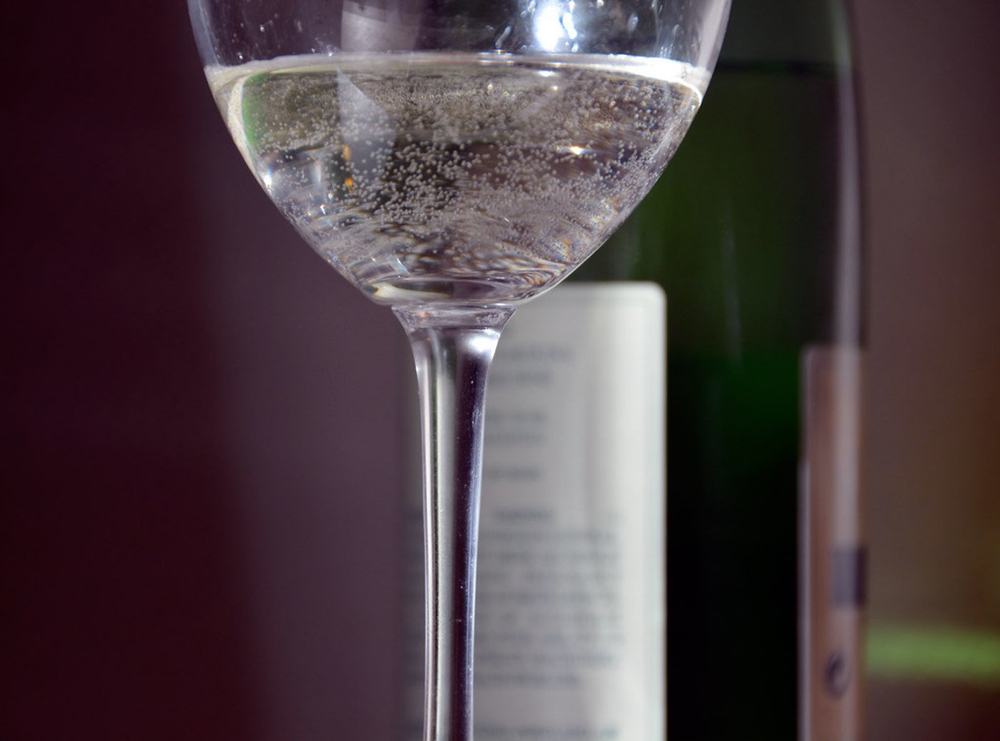 Txakoli 101: kas tai yra ir kur jį gerti