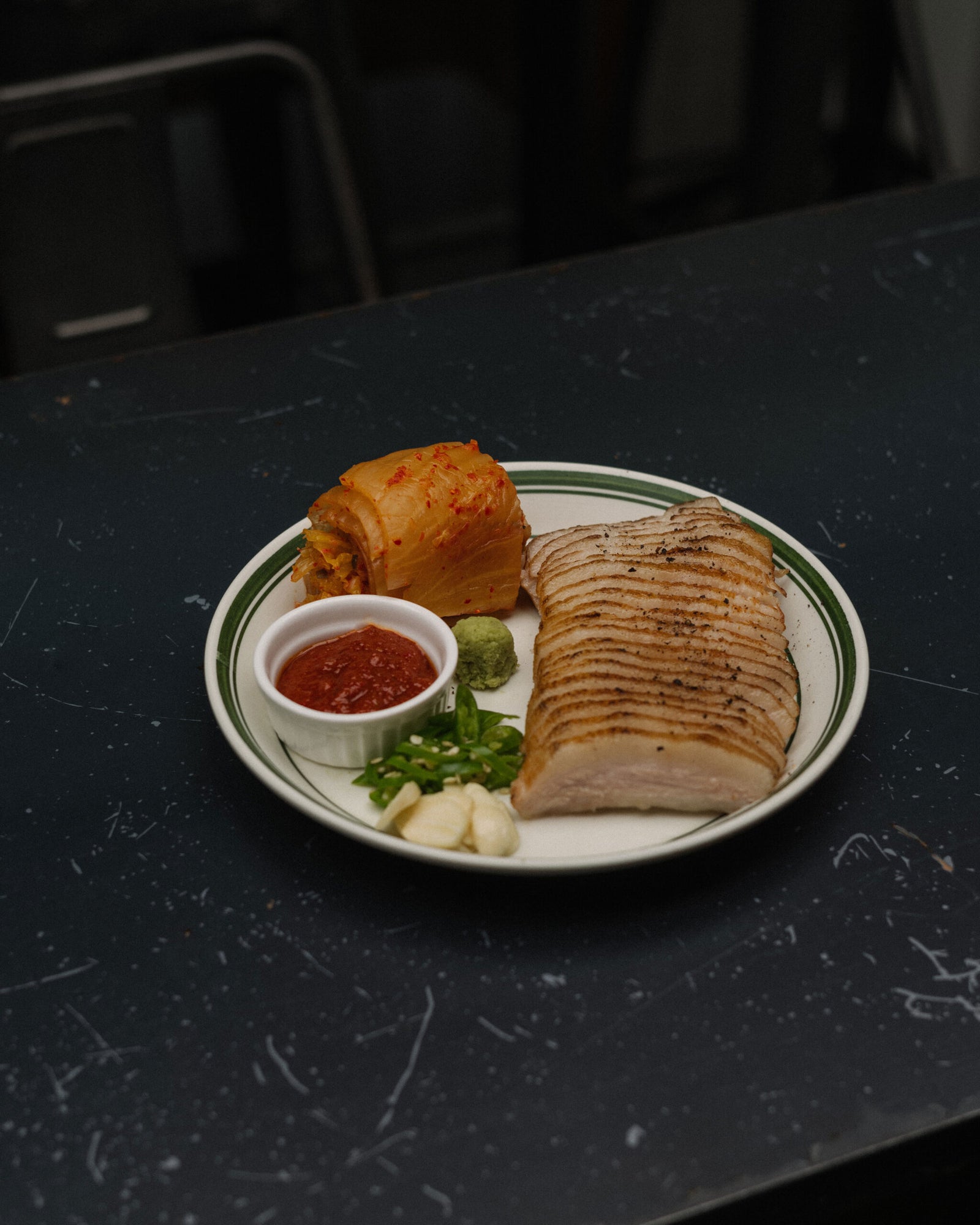 Korėjietiška virta kiauliena su sendinto Kimchi receptu