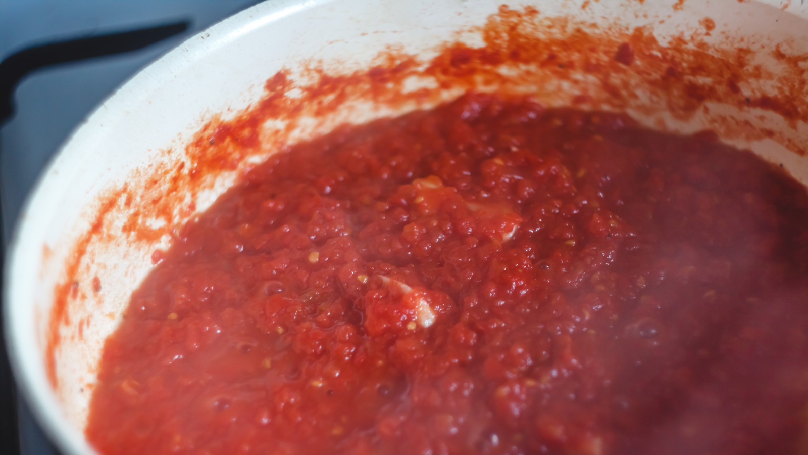 9 Unexpected Ways To Use A Jar Of Marinara Sauce