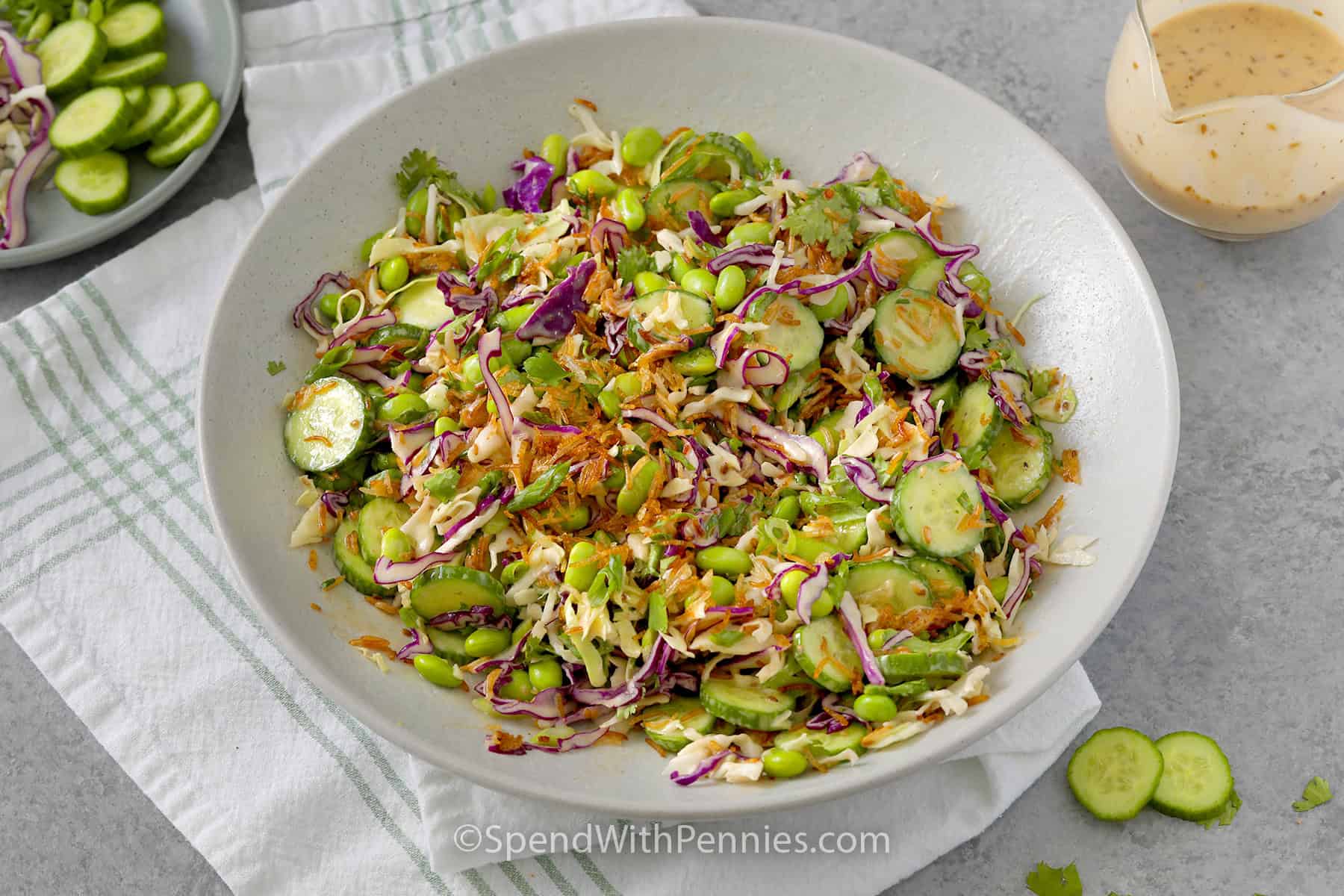 Traškios ryžių salotos