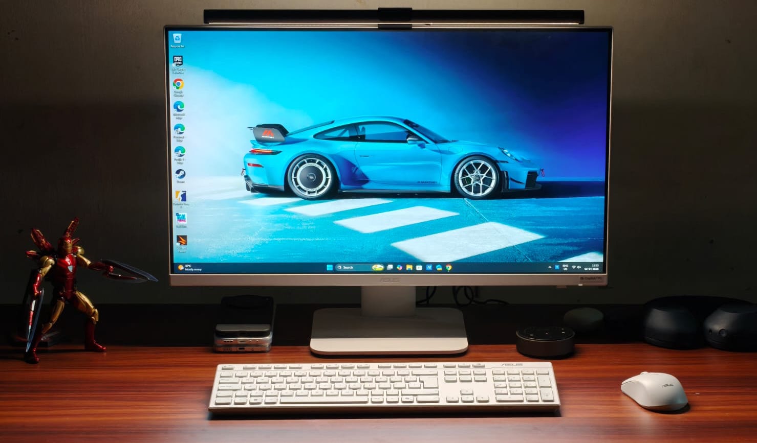 „Asus VM670KA“ apžvalga: gražus „viskas viename“ darbalaukis su „Ryzen AI 7“